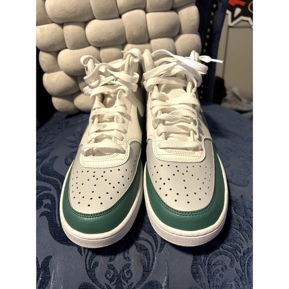 NIke Court VIsion Next Nature Green Mens Size 8/EU 41 NWOT - Picture 4 of 7